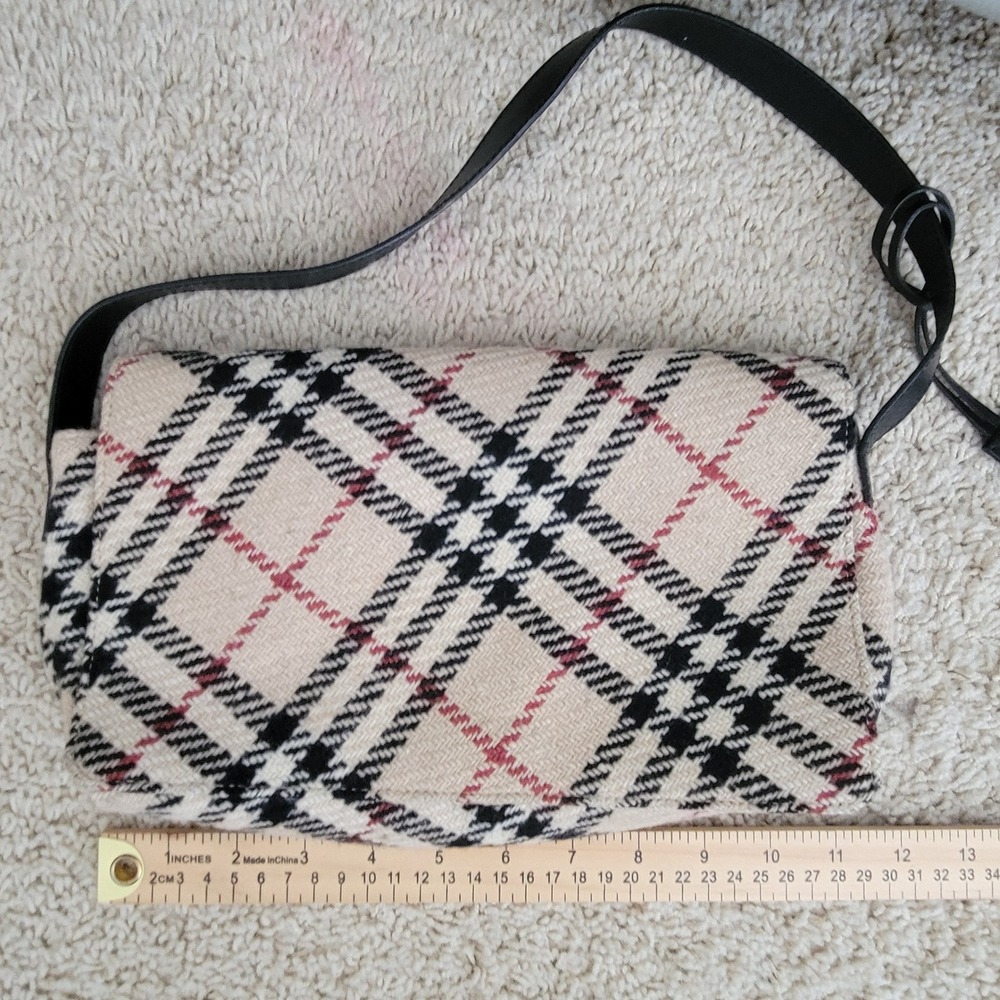 Vtg Burberry London Nova Check Wool Baguette Shoulder Bag Tan Black Leather Trim - Picture 15 of 16